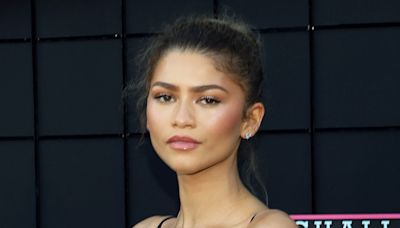 Jeopardy! Has Fans Buzzing Over Zendaya Question - E! Online