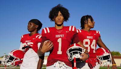 Sons of Larry Fitzgerald, Donovan McNabb, Darren Sharper on high school team together