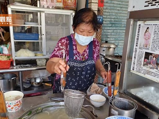 客家美食加愛心善舉 麵店飄香高雄旗美30年 | 蕃新聞