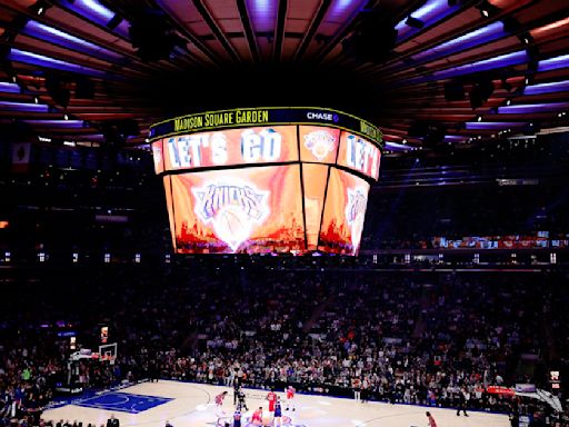 NY Knicks, NY Rangers playoff tickets are hot on StubHub. Here's how much they cost.