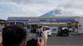不要再來了！ 羅森便利商店籲旅行社勿把門市列富士山行程