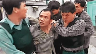 槍擊要犯薛球 30年前擄民代疑有藏鏡人