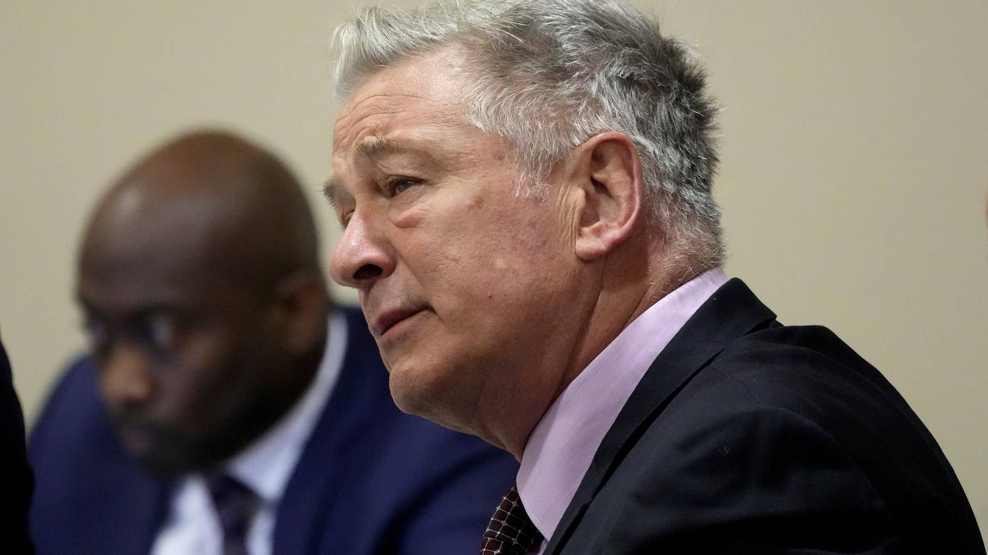 Defense attorney says 'Alec Baldwin committed no crime; he was an actor, acting' at trial openings