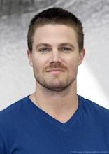 Stephen Amell