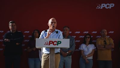 Líder do PCP acusa Governo de legalizar o tráfico de influência com lei sobre lobbying