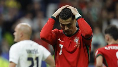 Cristiano Ronaldo se quiebra en llanto tras malograr penal decisivo ante Eslovenia