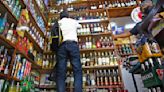 Bebidas alcohólicas y azucaradas pueden subir de precio en Ecuador