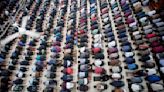 AP PHOTOS: Muslims around the world observe holy month of Ramadan with prayer, fasting