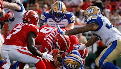 Paredes kicks 52-yard field goal in OT as Stampeders edge Blue Bombers 22-19