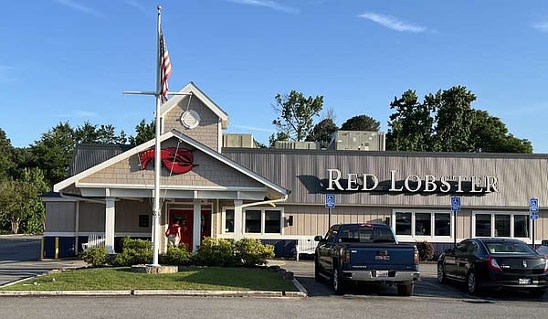 RESTAURANT TRANSITIONS: Red Lobster closing four state outlets; Maximo open in West Little Rock | Arkansas Democrat Gazette