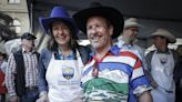 Danielle Smith dons apron for her second premier's Stampede breakfast