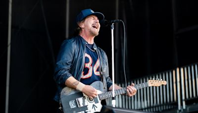 Pearl Jam ends 'Dark Matter Tour' at Boston's Fenway Park: Last chance tickets