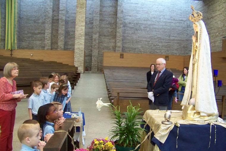 Our Blessed Mother Joins the Eucharistic Pilgrimage