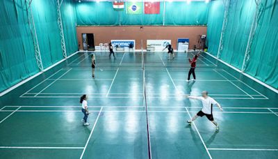 Badminton, sucesso em SP, tem treinos grátis e em quadras especiais; saiba onde praticar