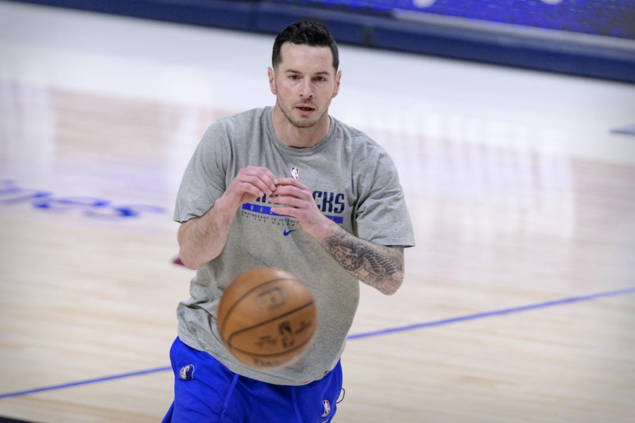 Inexperienced JJ Redick Checks Every Box For Los Angeles Lakers | Deadspin.com