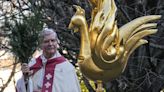 Notre Dame más cerca de su reapertura: ya ha alzado un nuevo gallo sobre la icónica aguja