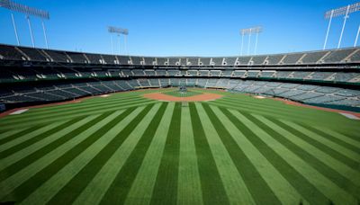 A's Fan Claims Final Game at Coliseum is Nearing Capacity