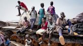 Thousands of exhausted South Sudanese head home, fleeing brutal conflict