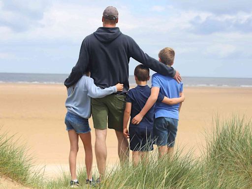 Kate Middleton Takes New Photo of Prince William and Kids at the Beach for Father’s Day: 'We Love You, Papa'