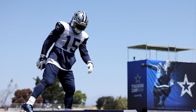 Ezekiel Elliott Video Goes Viral After Painful Injury at Cowboys Camp