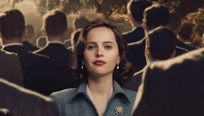 Felicity Jones nella nuova commedia natalizia di Prime Video, Oh. What. Fun.