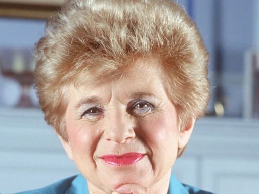 Dr. Ruth Westheimer, TV Sex Therapist, Dies at 96