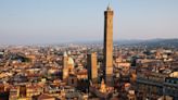 ‘Leaning tower’ in Italy closed off amid subsidence fears