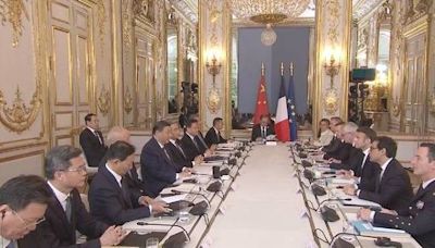 Xi, Macron hold talks on relations, major international issues