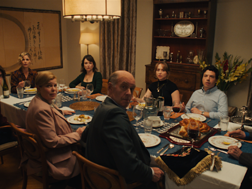 ‘Bad Shabbos’ Review: An Interfaith Couple Survive a Sabbath Meal They Will Never Forget