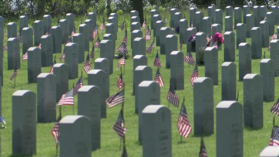 Rock Island National Cemetery holds Memorial Day ceremony