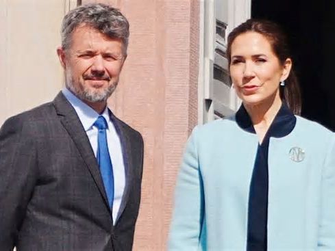 Mary y Federico de Dinamarca reaparecen juntos: el detalle que delata su "incomodidad" (lo revela un experto)