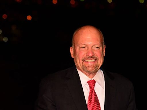 Jim Cramer Declares Roth IRAs 'The Single Greatest Thing' Government Has Done For Low-Income Families Since War...