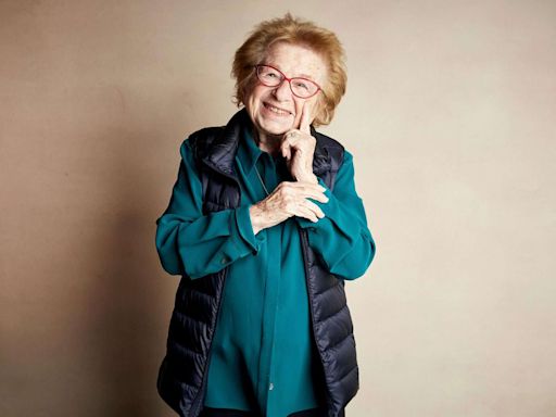 Dr. Ruth Westheimer, Renowned Sex Therapist, Dies at 96