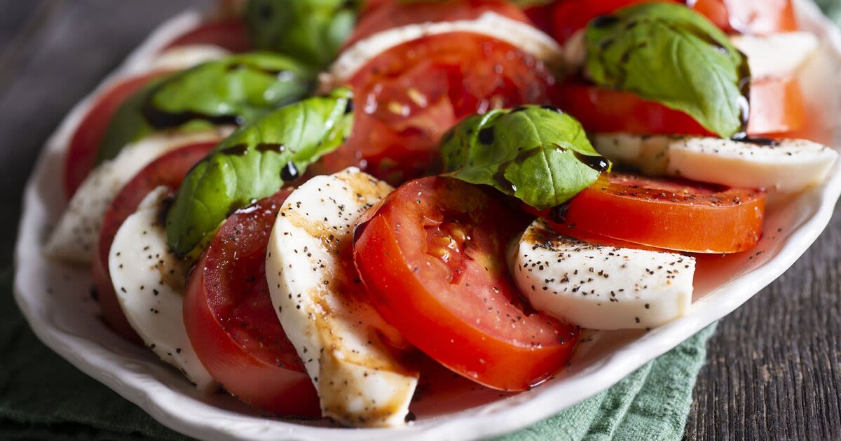 Jamie Oliver's 'super-easy' Caprese salad recipe can be whipped up in 25 minutes
