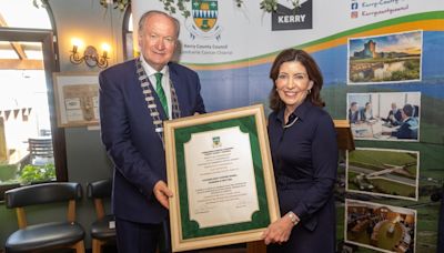 NY governor honoured at ancestral homeplace in Kerry