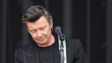 Rick Astley delights fans as he performs Seven Nation Army at Trnsmt