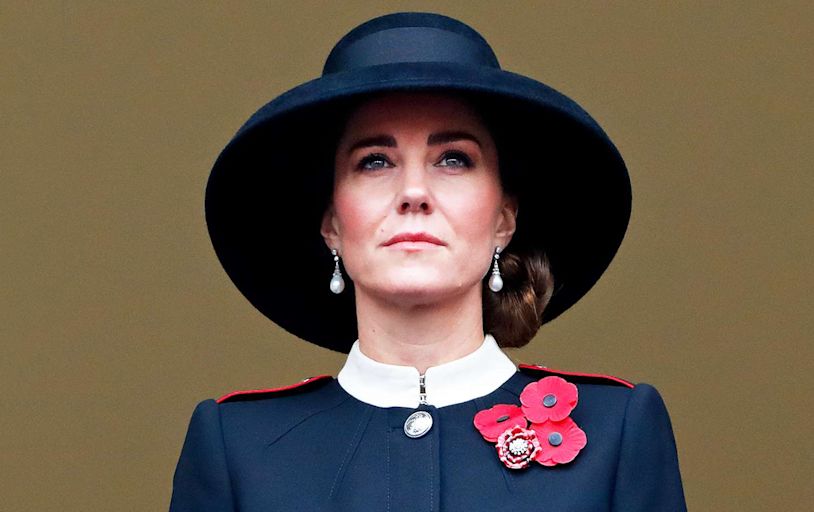 Kate Middleton Frenzy Is the 'Curse of Being a Modern Royal,' Former Palace Aide Says (Exclusive)