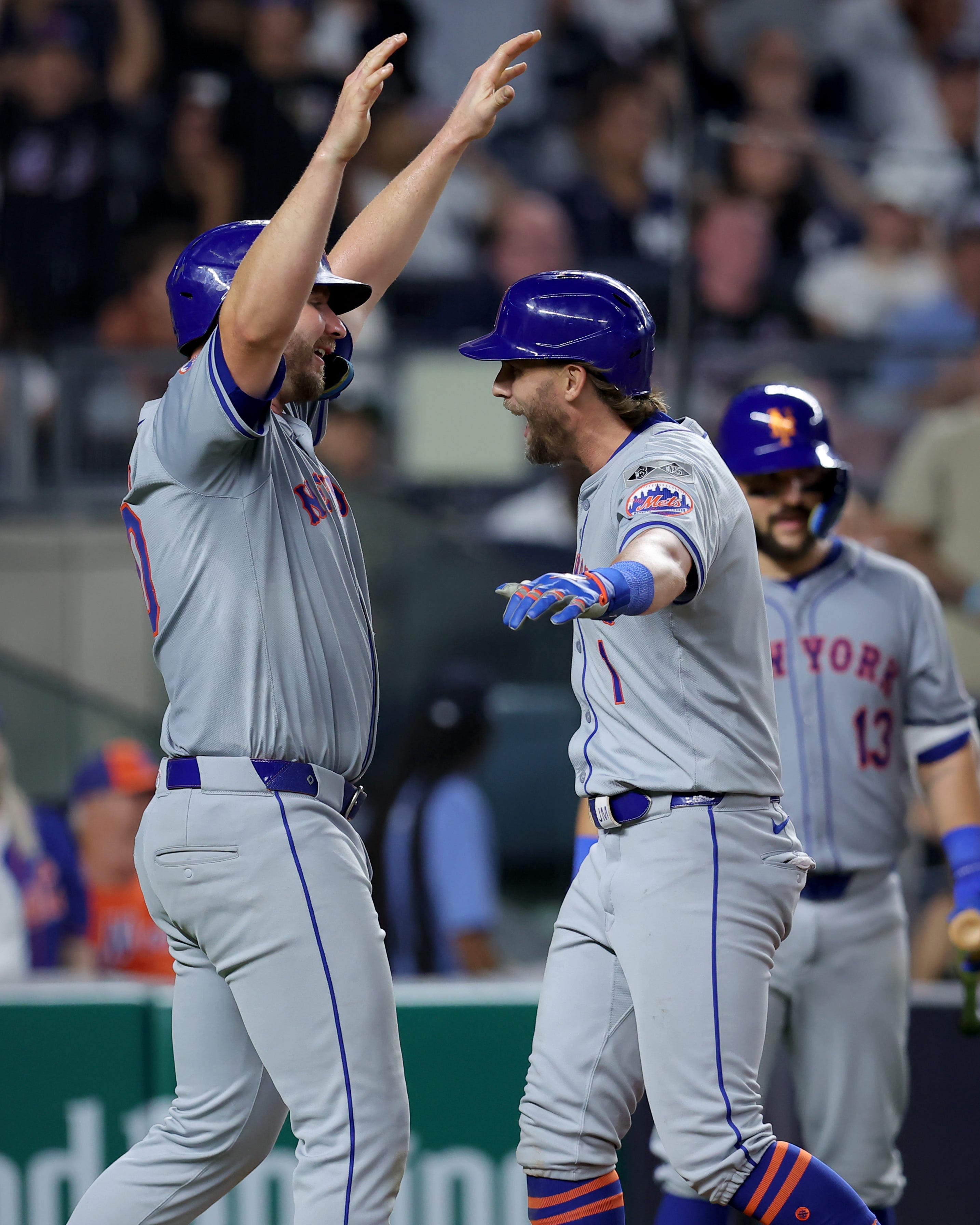 Mets ride Jeff McNeil's spark and a smart pitching plan to defeat Yankees once again