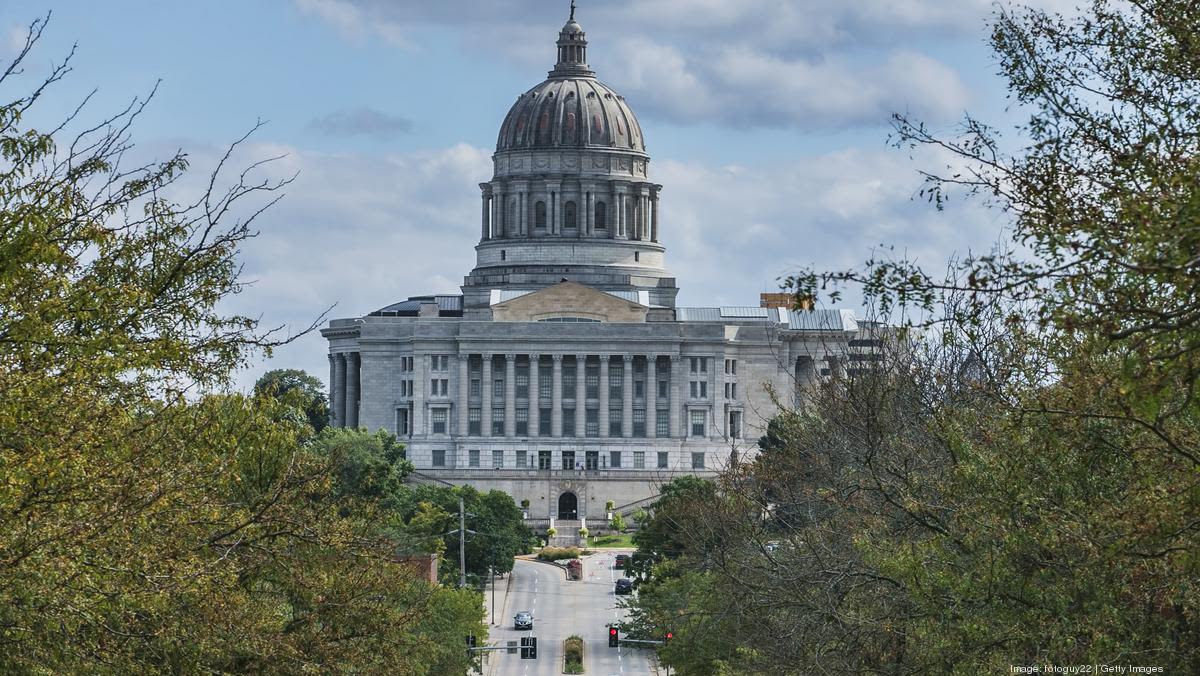 Federal court strikes down Missouri’s revolving-door lobbying ban - St. Louis Business Journal