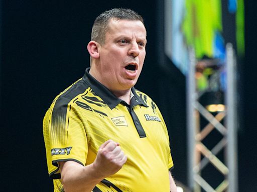 World Matchplay darts 2024: Day two predictions, betting tips, acca, order of play and TV time