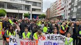 Grito unánime en Avilés para salvar su industria: '¡Cristalería no se cierra!'