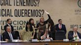 "Poder Judicial liberó al transfeminicida de Paola Buenrostro"; diputada trans irrumpe diálogo sobre reforma | El Universal