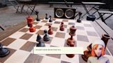 The Queen’s Gambit Chess Gameplay Trailer Previews Netflix Game