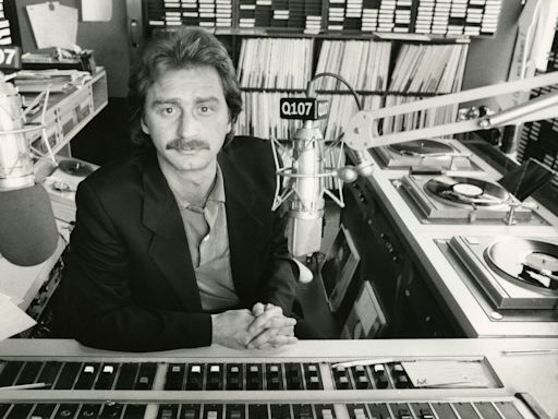 Toronto broadcaster Bob Mackowycz Sr., creator of Q107's 'Psychedelic Sunday,' dies