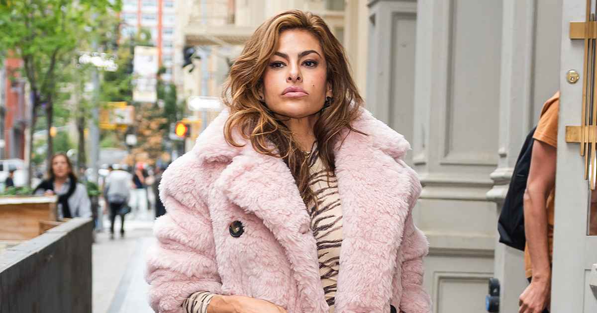 Eva Mendes Says She ‘Felt Lost’ in Parenthood as Daughters Got Older