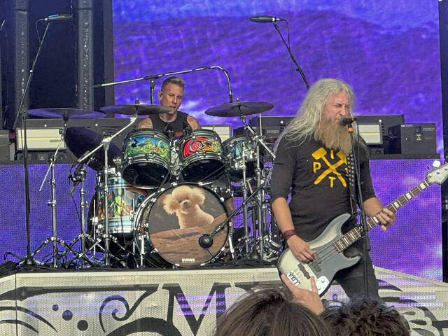 Review: Lamb of God, Mastodon celebrate 20th anniversaries of their landmark metal albums in Pittsburgh
