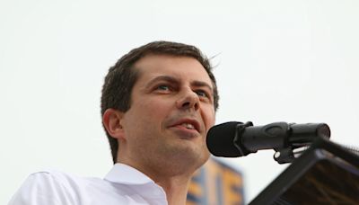 Pete Buttigieg Left 'Speechless' After Airlines Sue Biden Administration Over New Fees Regulations - Alaska Air Gr...