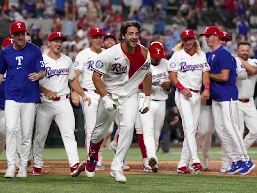 Josh Smith game-ending HR for Rangers in 4-3 win after Astros go ahead on consecutive hit batters