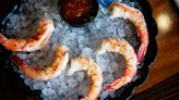 Fort Myers restaurants: A classic seafood spot celebrates 40 pun-filled years