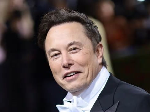 ‘Elon Musk’ estafa 50.000 dólares a una surcoreana enamorada